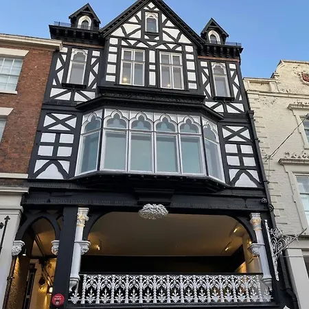 Romance On The Rows - Hot Tub City Centre Chester Exterior photo